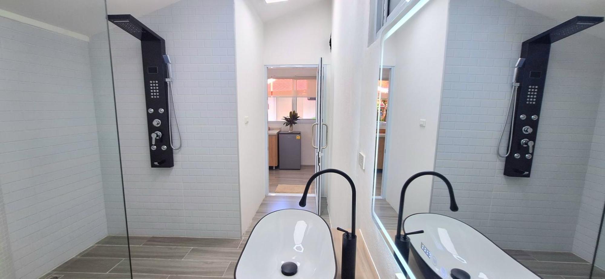 Resort Alpha Gay & - Men Only (adults Only) 3*